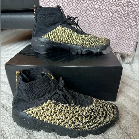 Nike Air Footscape Magista Black & Gold Sneakers - Picture 1 of 7